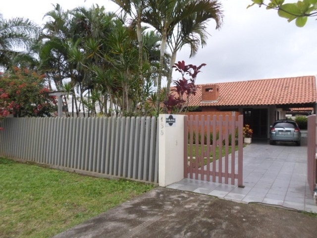 1420R CASA 230M2 ELIANA GUARATUBA