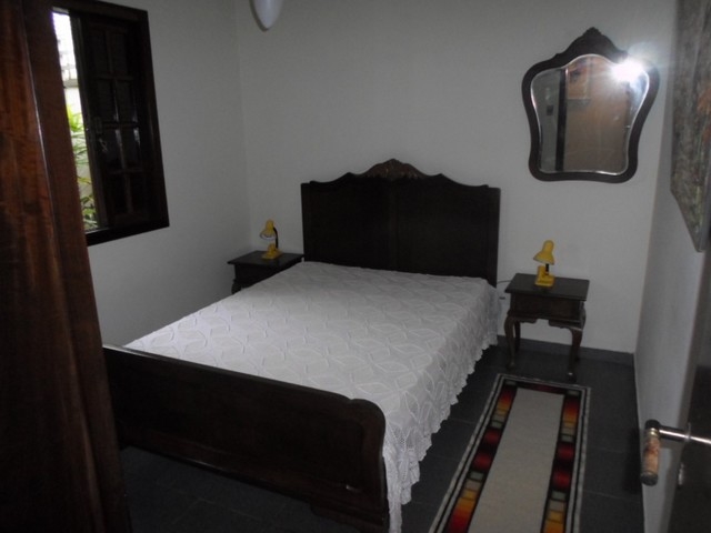 1420R CASA 230M2 ELIANA