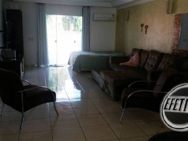 RESIDÊNCIA 218M² 
