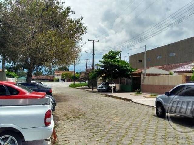 Sobrado para Venda em Riviera I - 42