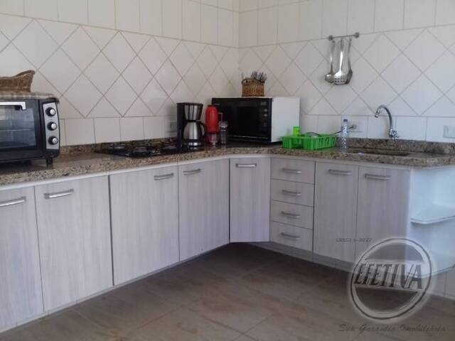Casa para Venda em Coroados - 14