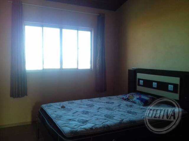 Casa para Venda em Coroados - 28
