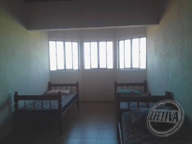 Casa para Venda em Coroados - 29