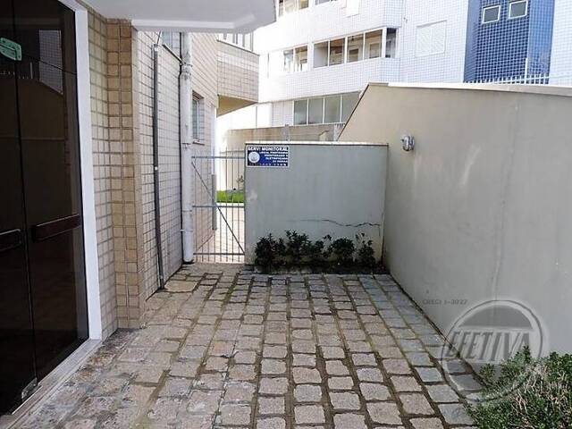 Apartamento para Venda em Centro - 33