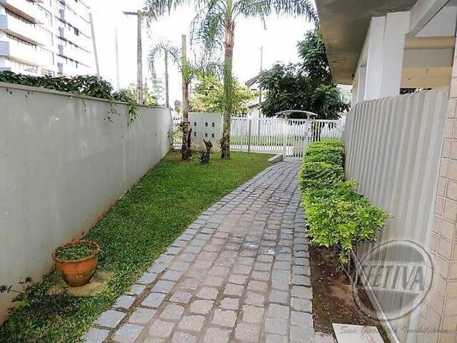 Apartamento para Venda em Centro - 34