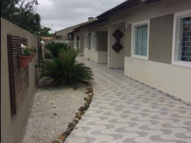 #1764R - Casa para Venda em Guaratuba - PR - 2