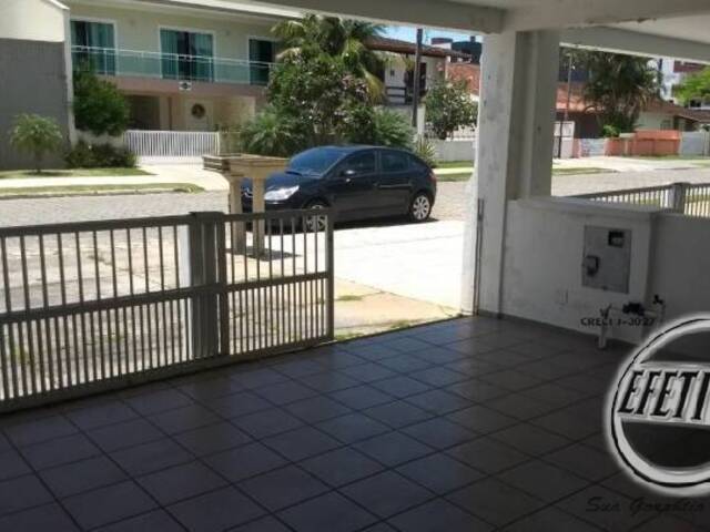 Sobrado para Venda em Guaratuba - 4