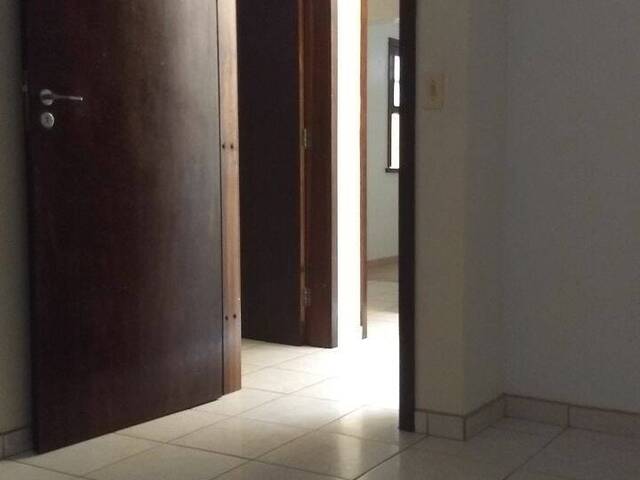 Sobrado para Venda em Centro - 14