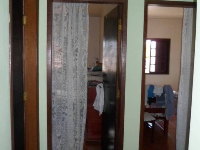 Residência para Venda em Estradinha - 25