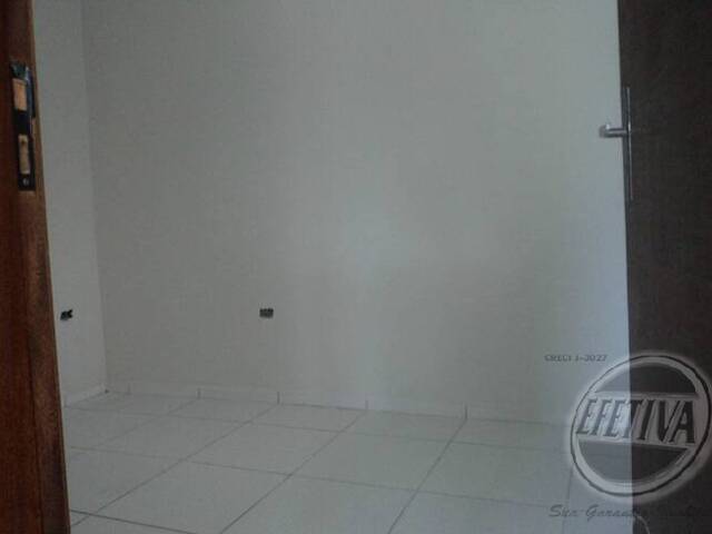 Casa para Venda em Coroados - 11