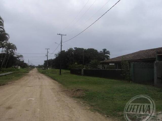 Casa para Venda em Coroados - 24