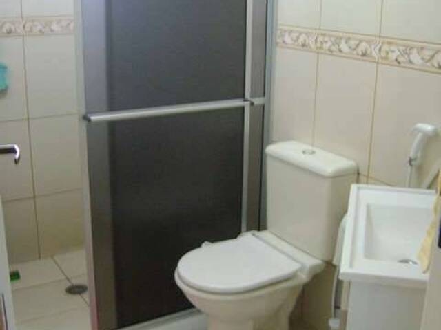 692C BARRACÃO COMERCIAL COM RESIDÊNCIA GUARATUBA