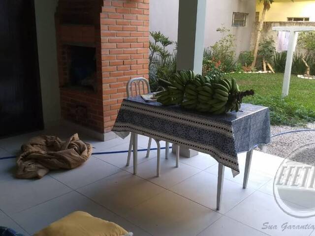 Residência para Venda em Capão da Imbuia - 35