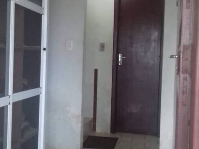 Sobrado para Venda em Coroados - 10