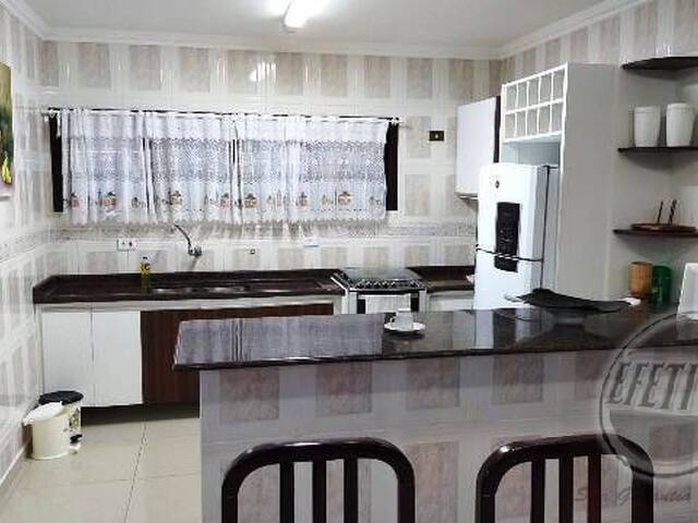 Residência para Venda em Balneário Ipacaraí - 18
