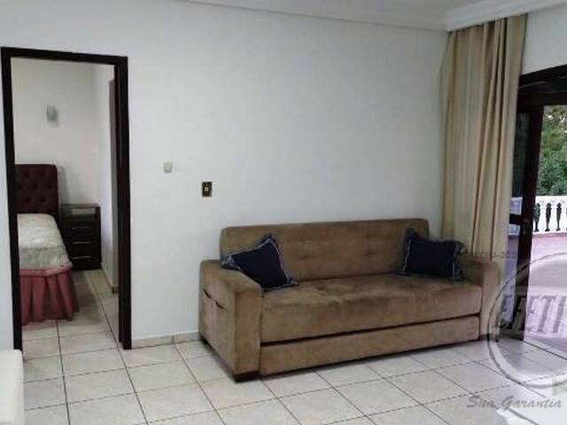 Residência para Venda em Balneário Ipacaraí - 41