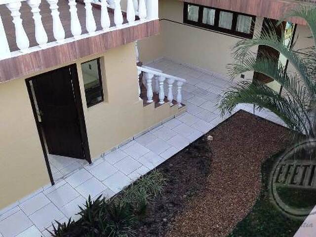 Residência para Venda em Balneário Ipacaraí - 47