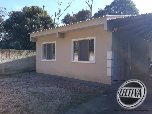 #1974R - Casa para Venda em Guaratuba - PR - 2