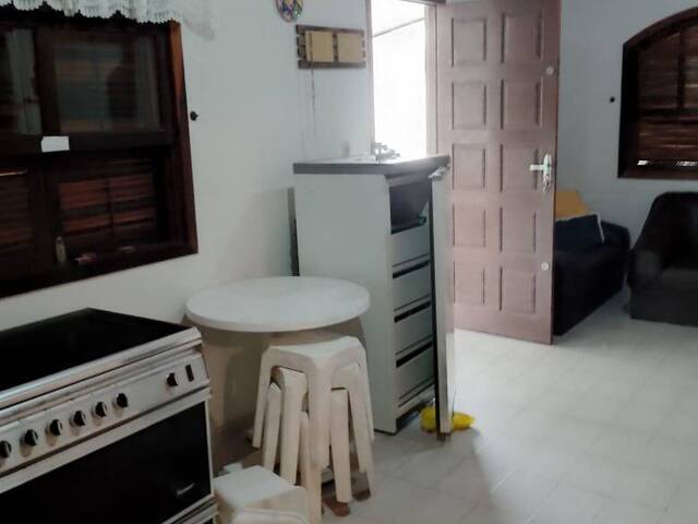 Residência para Venda em Solymar - 8