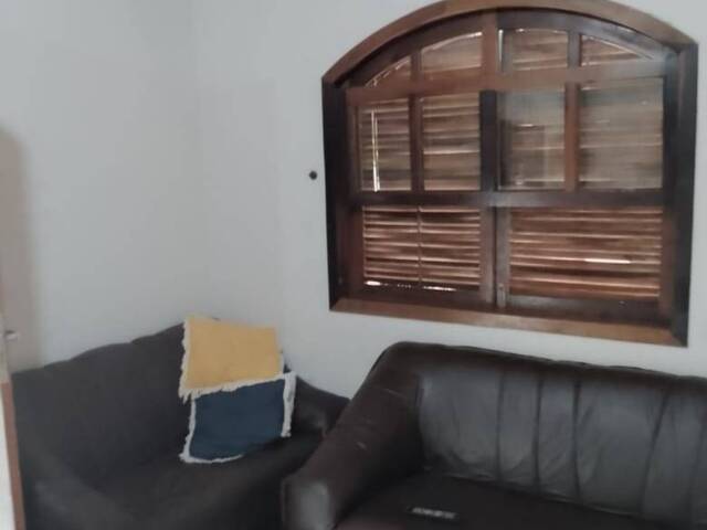 Residência para Venda em Solymar - 10