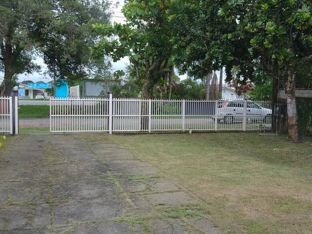 Residência para Venda em Solymar - 24