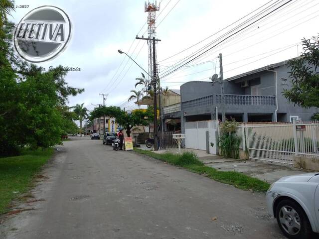 Residência para Venda em Solymar - 25