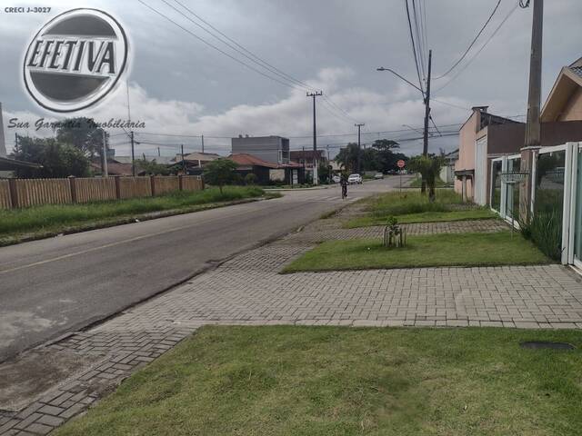 Sobrado para Venda em Centro - 35