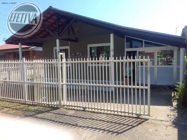 #2309R - Casa para Venda em Matinhos - PR - 2