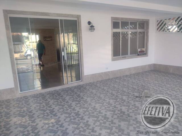 Sobrado para Venda em Centro - 6
