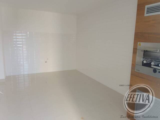 Apartamento para Venda em Caioba - 28