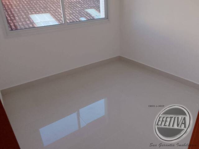 Apartamento para Venda em Caioba - 48