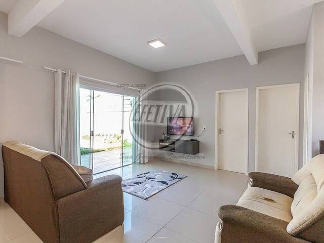 Casa para Venda em Balneário Jardim Inajá - 9