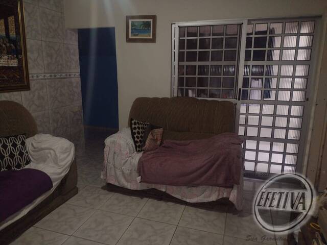 Residência para Venda em Cohapar - 7