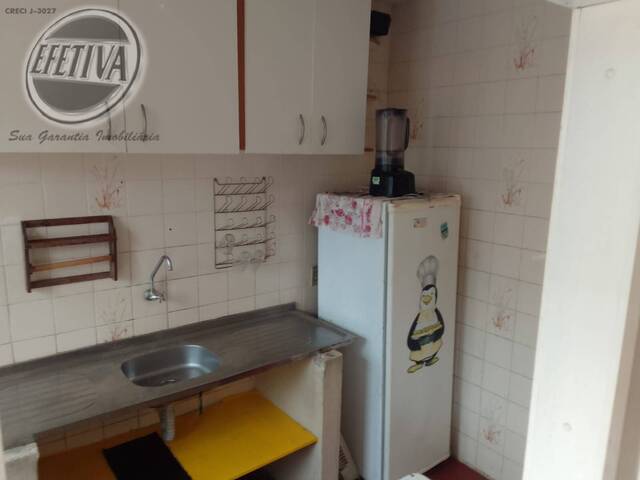 Casa para Venda em Praia de Leste - 21