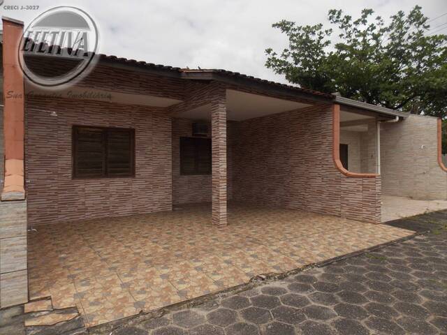 #2427R - Casa para Venda em Matinhos - PR