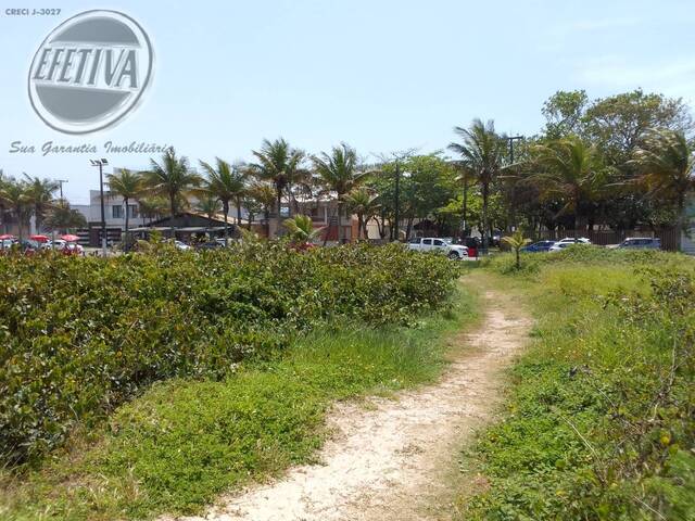 Sobrado para Venda em Gaivotas - 55