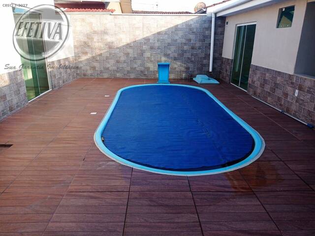 Casa para Venda em Praia de Leste - 29