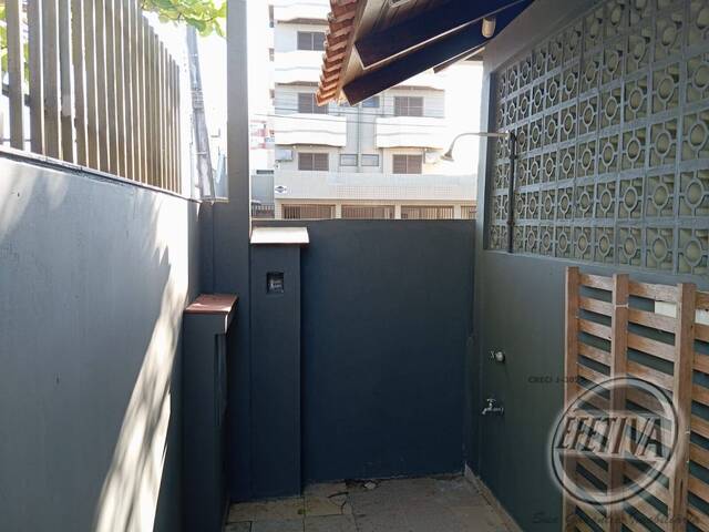 Residência para Venda em Centro - 49