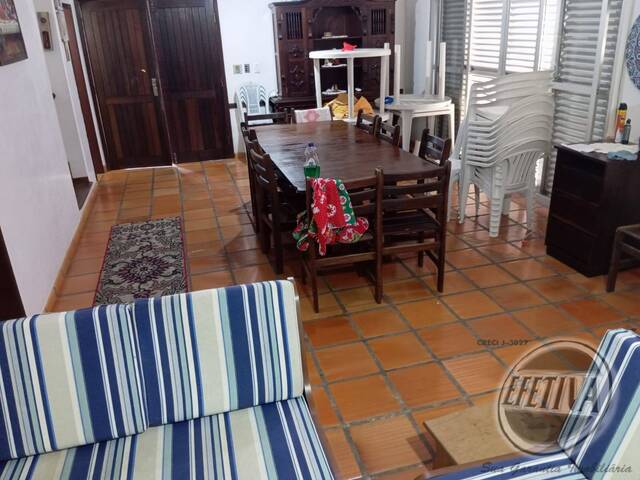 Residência para Venda em Centro - 13