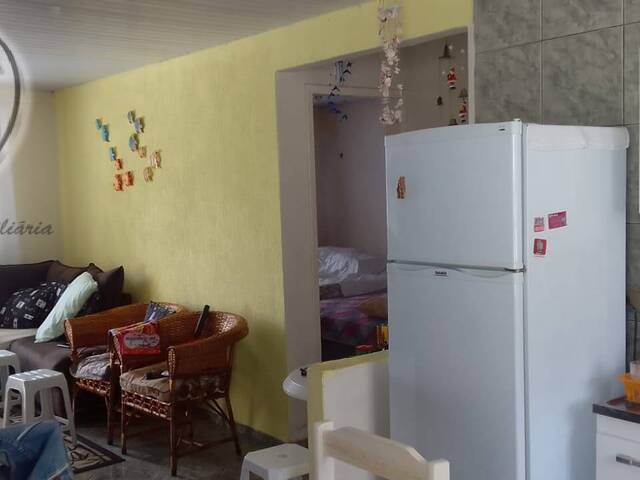 Casa para Venda em Balneário Ipacaraí - 13