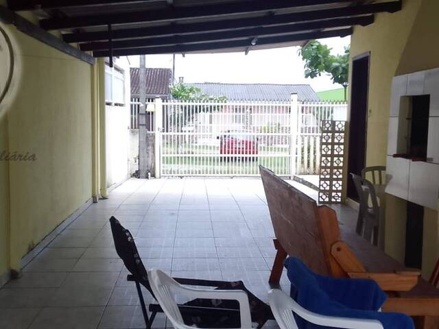 Casa para Venda em Balneário Ipacaraí - 18