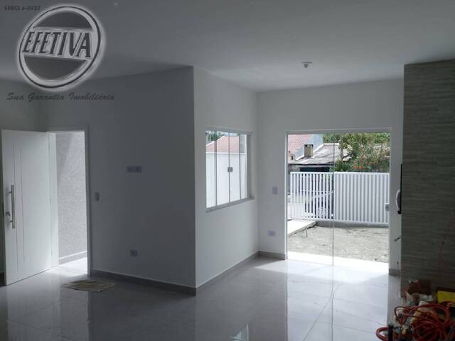 Casa para Venda em Balneário Ipacaraí - 12