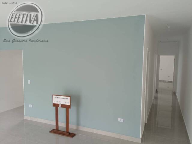 Casa para Venda em Balneário Ipacaraí - 13