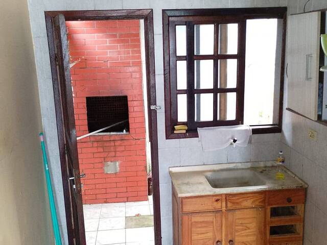 Casa para Venda em Balneário Ipacaraí - 4
