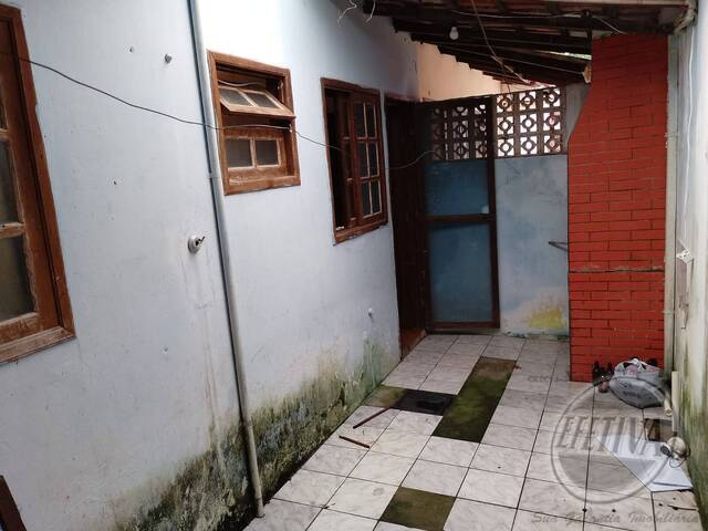 Casa para Venda em Balneário Ipacaraí - 11
