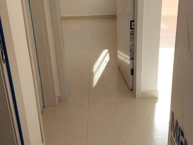 Casa para Venda em Coroados - 18