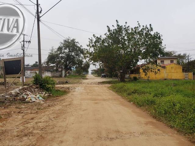 Casa para Venda em Coroados - 23