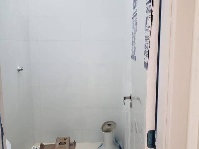 Casa para Venda em Coroados - 17