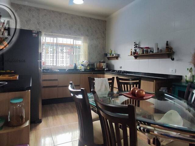 Casa para Venda em Coroados - 8