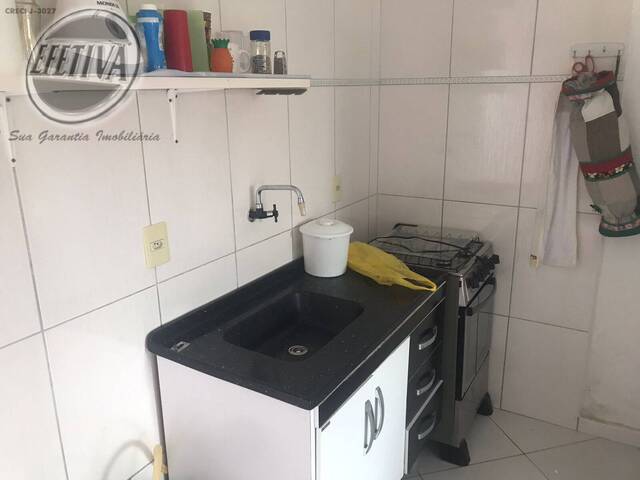 Casa para Venda em Coroados - 19